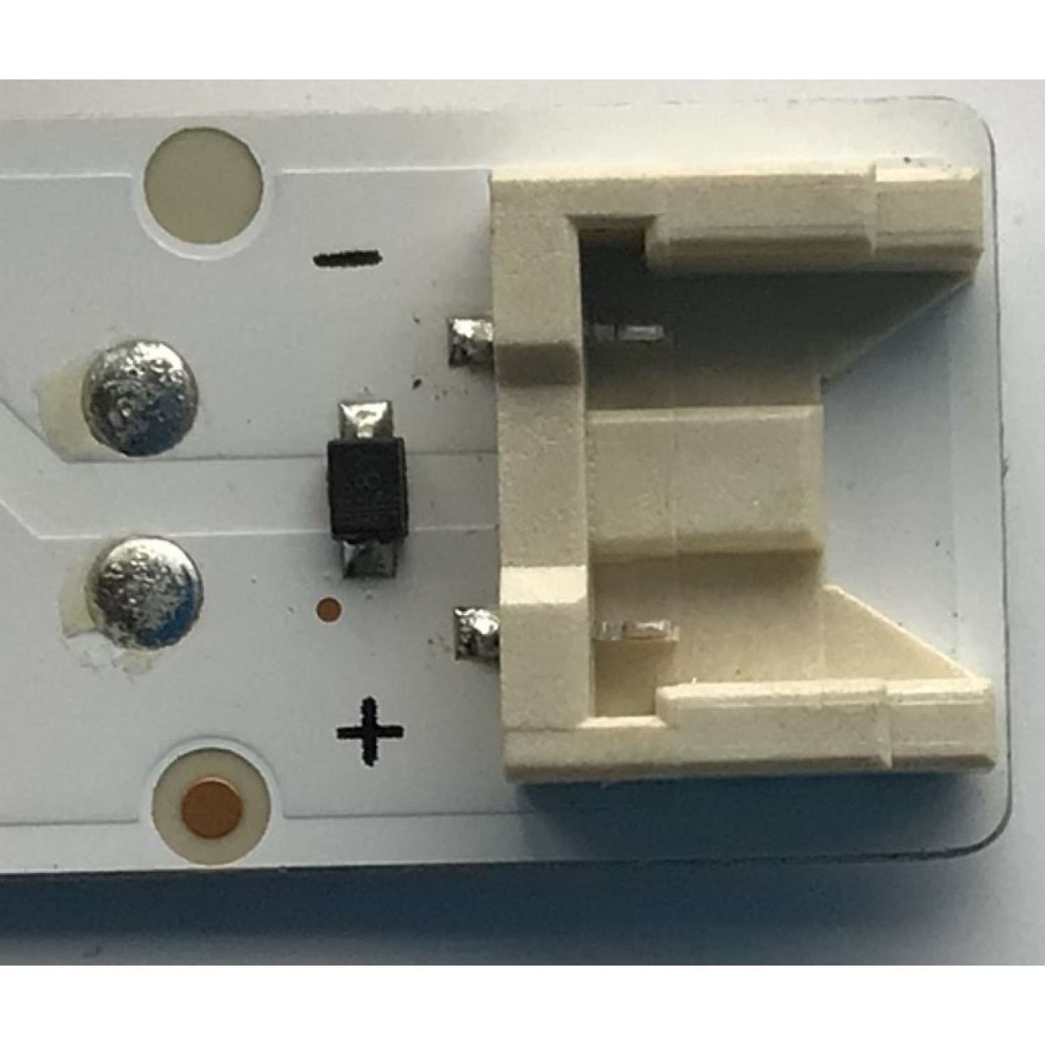 KIT DE LEDS PARA TV LG ( 5 PZ ) / NUMERO DE PARTE EAV65017601 / SSC_Y21 SLIM TRIDEN 43NANO75_S / SSC_Y21 SLIM TRIDEN 43NANO75_BOE_PTN0.6_REV00_201215 / BOE430I0 / PANEL NC430TQG -ABKP3 / MODELO 43NANO75TPA  - Imagen 4